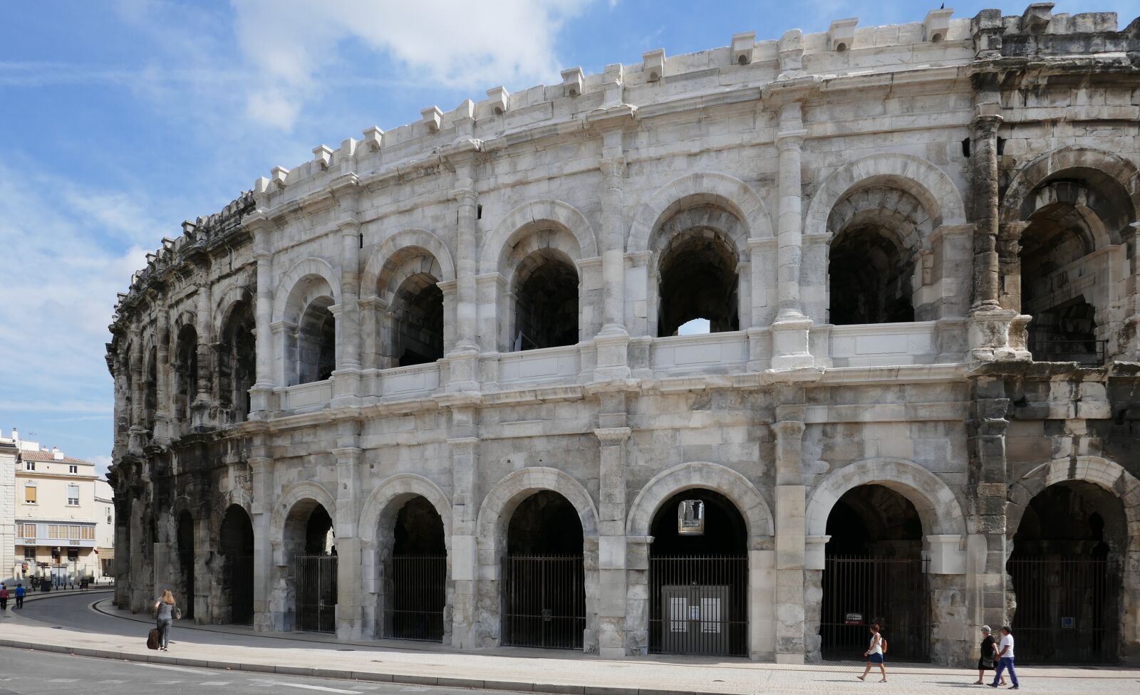 Panasonic Lumix DMC-ZS100 (Lumix DMC-TZ100) sample photo. Amphitheatre, nimes, france photography