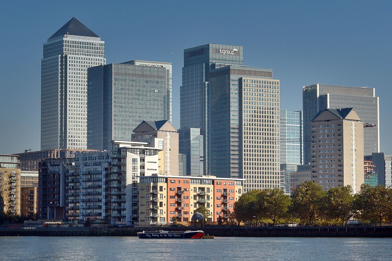 Sony DSC-R1 sample photo. London, skyline, skyscraper photography