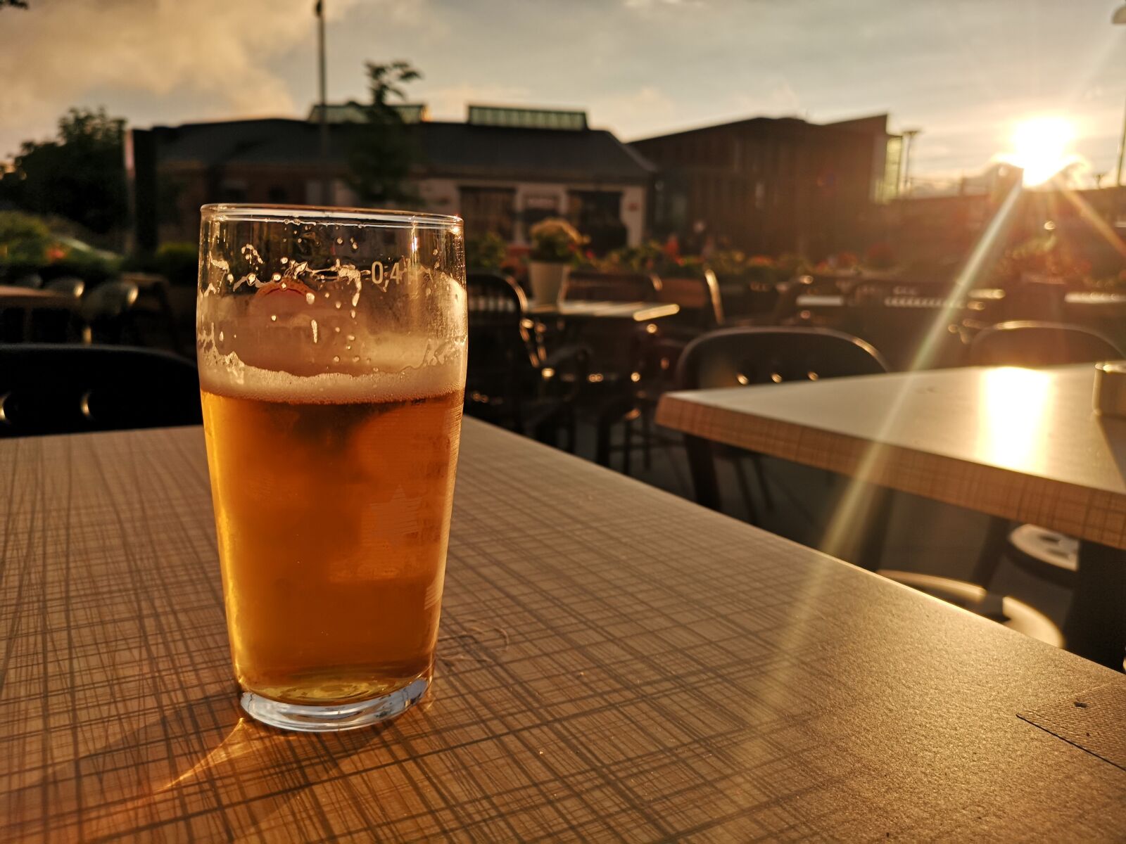 HUAWEI CLT-L29 sample photo. Lillestrøm, beer, sunset photography