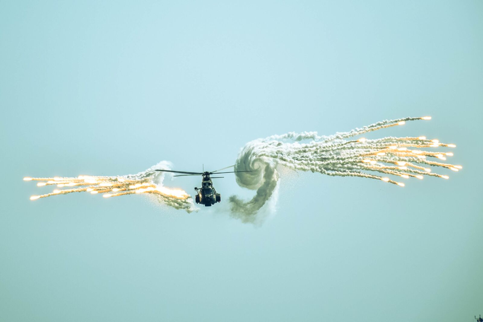 Nikon D5300 sample photo. Helicopter, blue sky, war photography