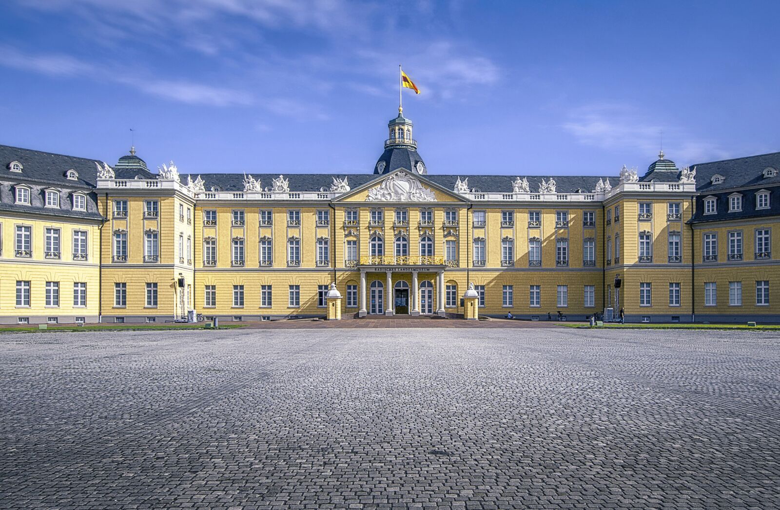 Nikon D200 sample photo. Karlsruhe, castle, park photography