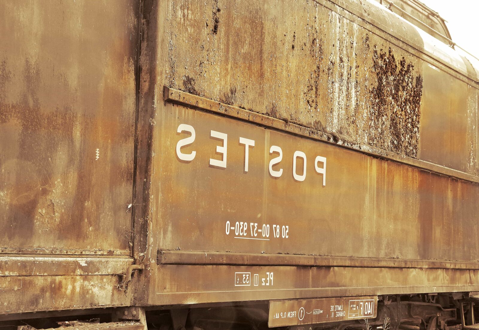 Canon EOS 550D (EOS Rebel T2i / EOS Kiss X4) sample photo. Railway, train, locomotive, iron photography