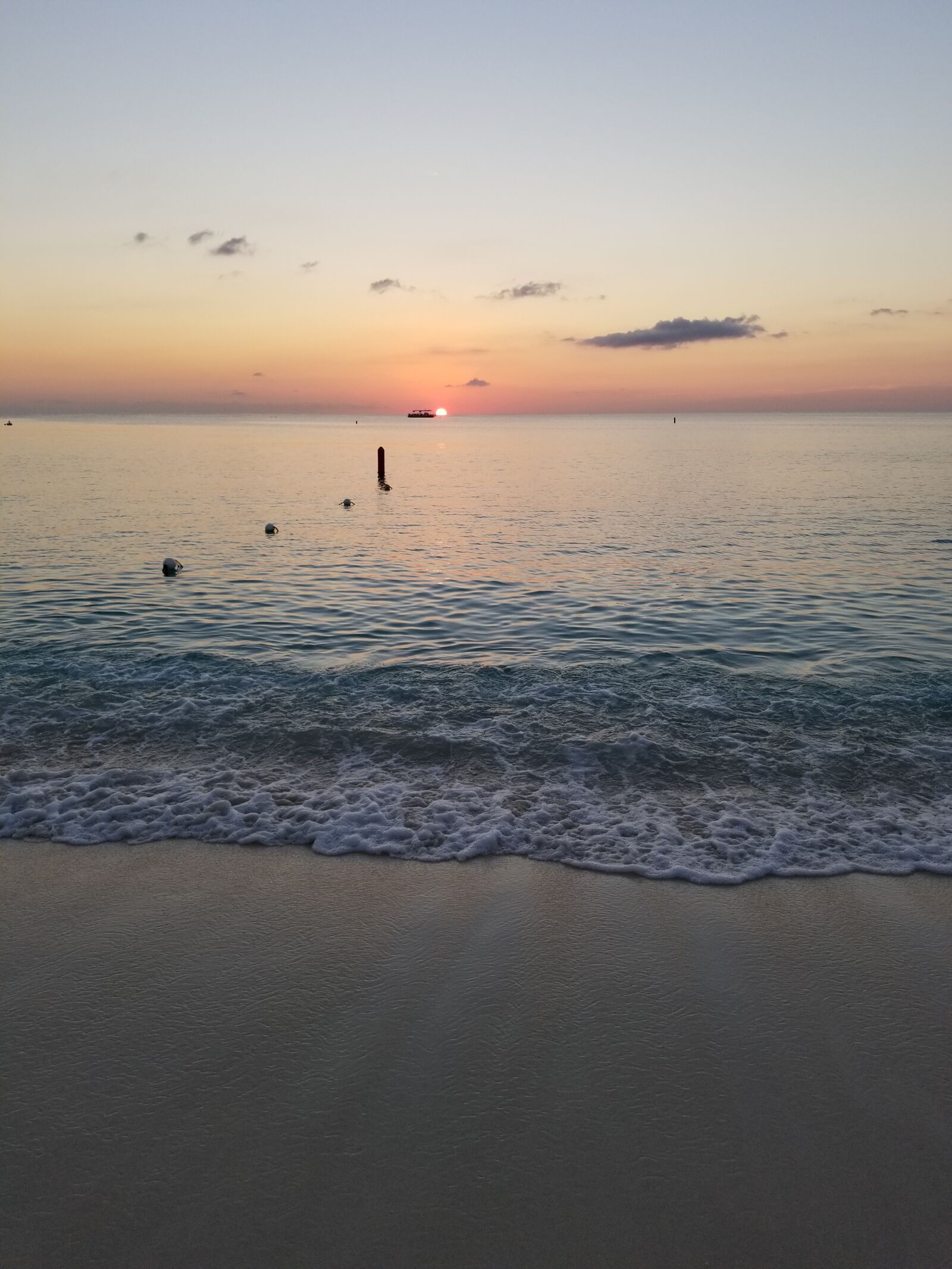 Samsung Galaxy S8+ sample photo. Beach, sunset, ocean photography