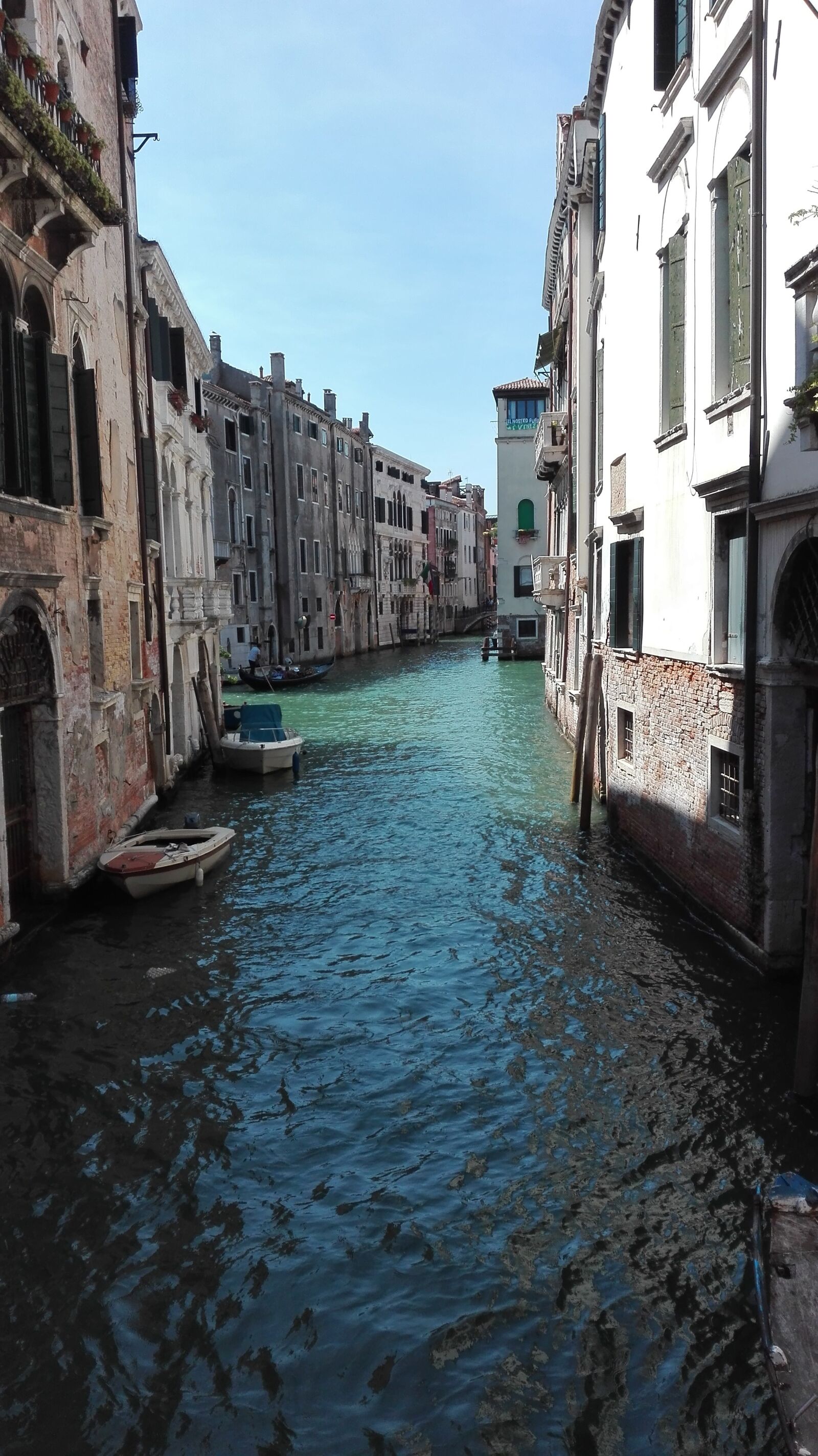 HUAWEI P8 Lite sample photo. Venice, boat, canal photography
