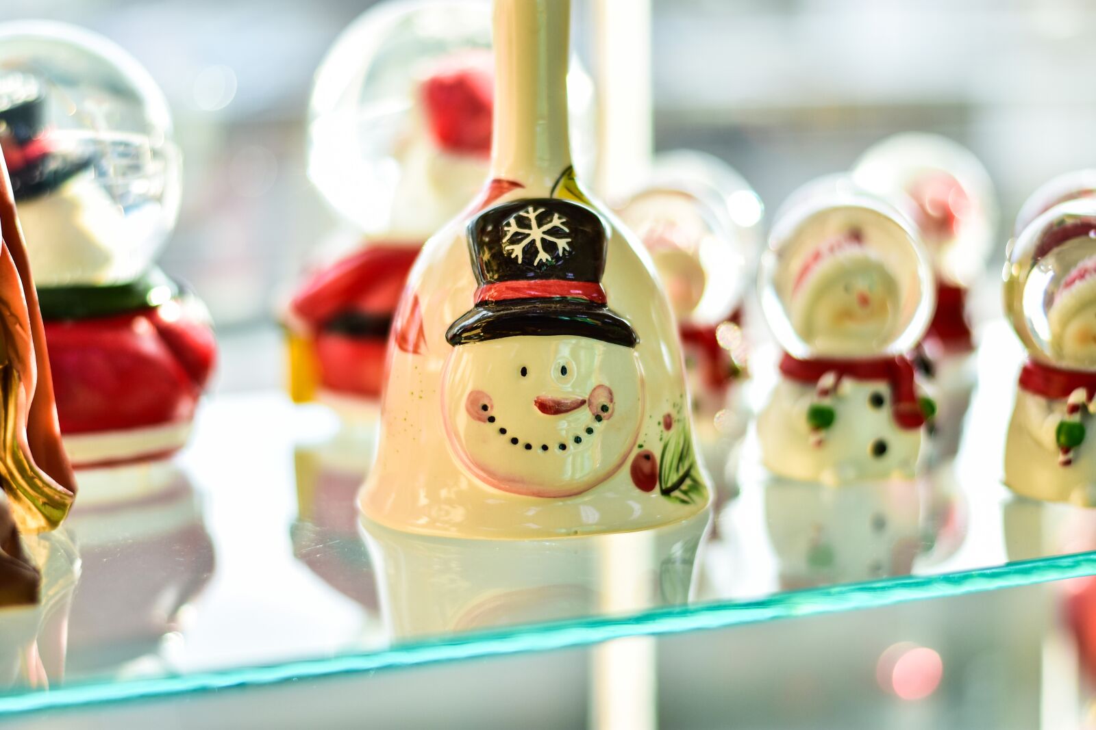 Nikon D3400 sample photo. Snowman, christmas, ornament beautiful photography