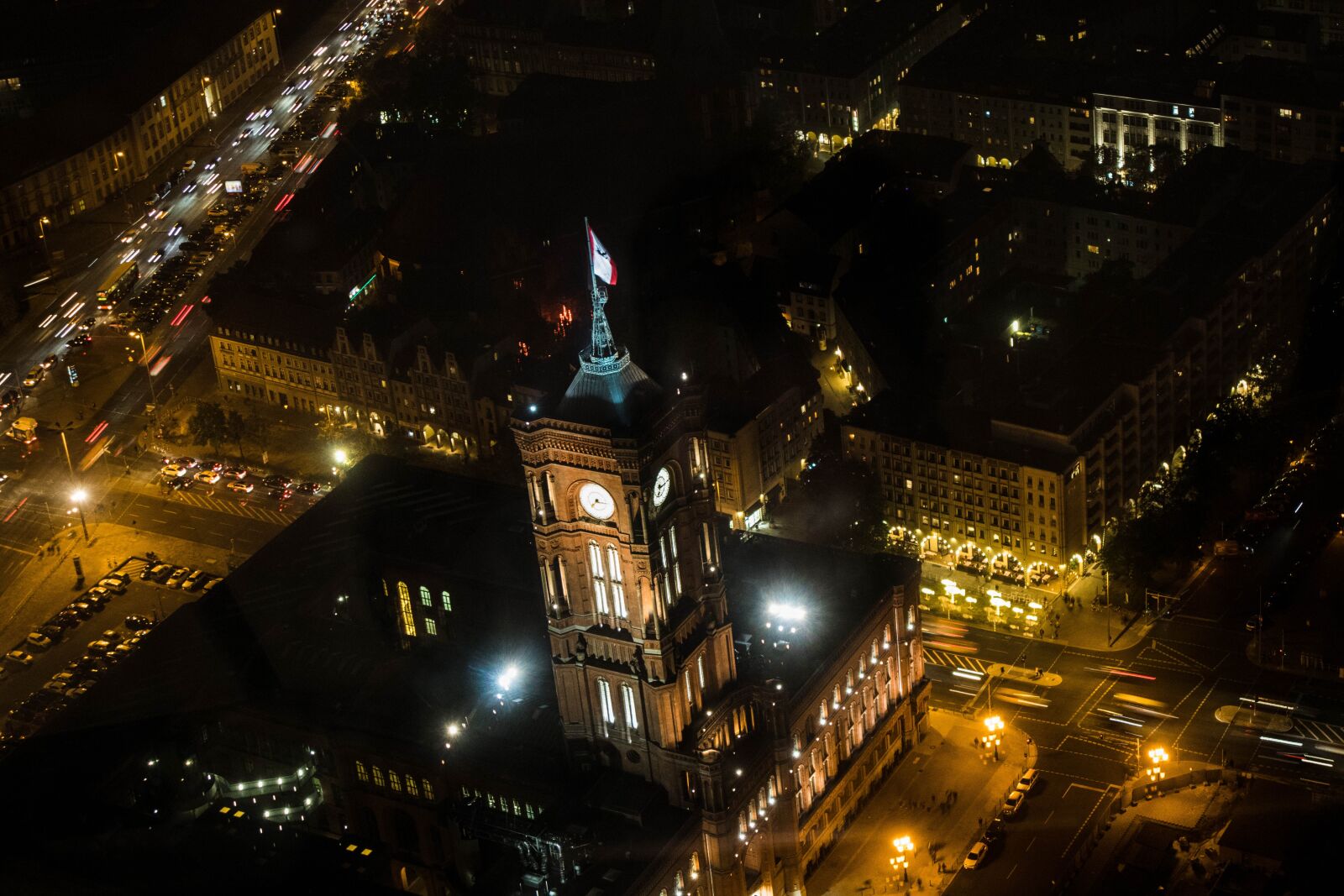 Canon EOS M50 (EOS Kiss M) sample photo. Berlin, night, lights photography