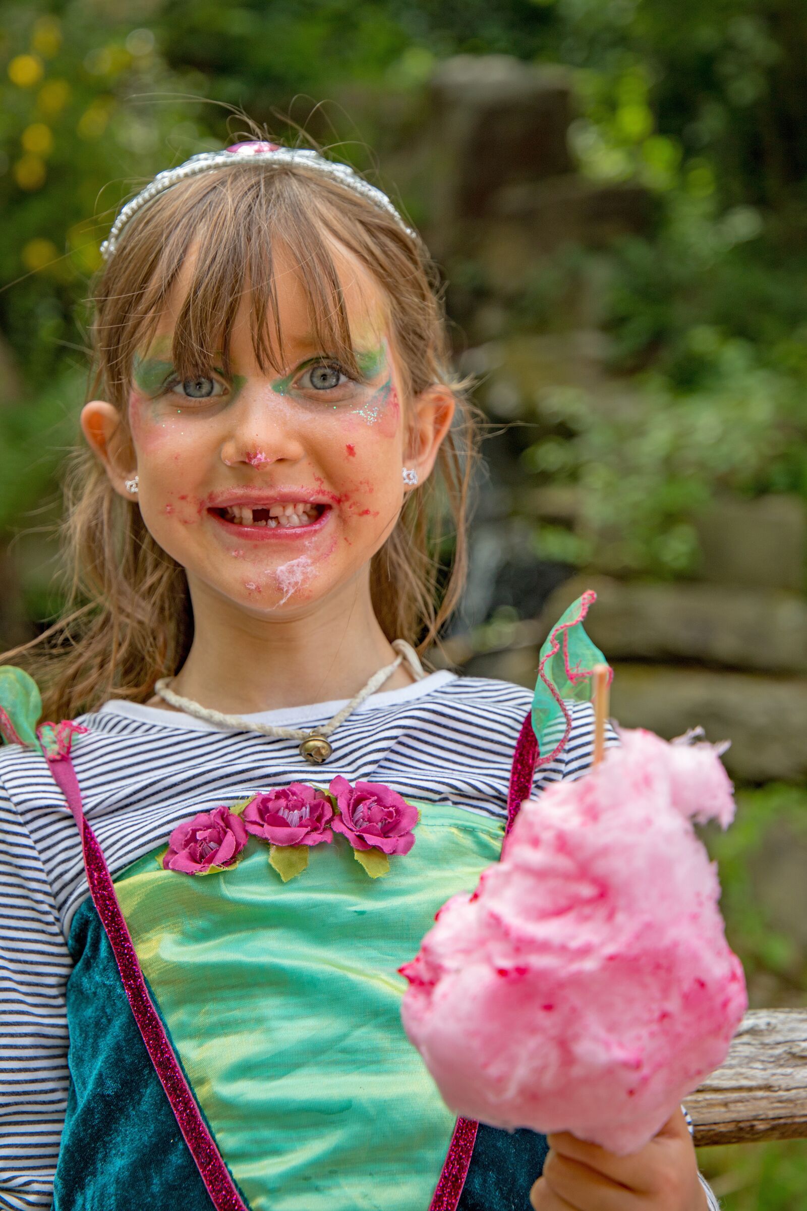 Canon EF 24-105mm F3.5-5.6 IS STM sample photo. Portrait, candy, cotton candy photography