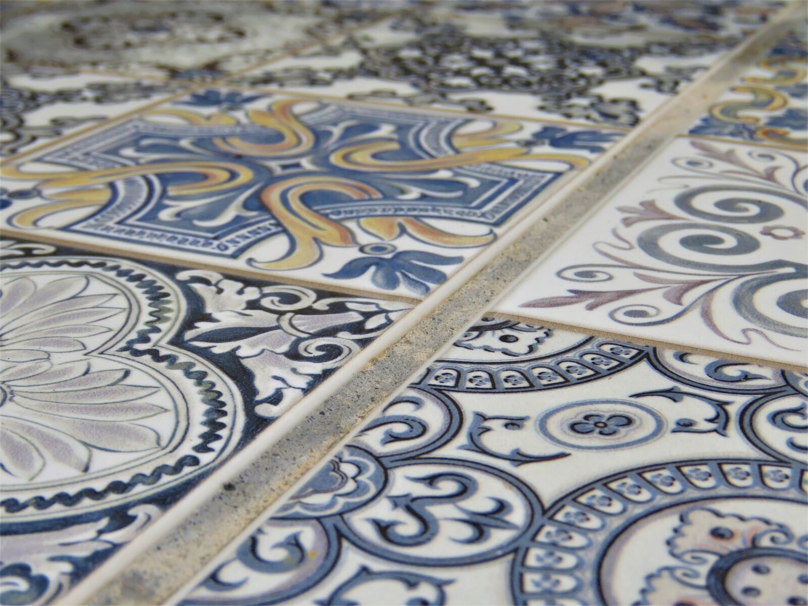 Canon PowerShot SX60 HS sample photo. Tile, mosaic, pattern photography