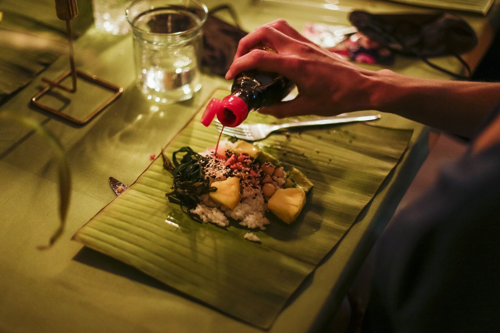 Canon EOS 6D + Canon EF 50mm F1.4 USM sample photo. Dinner, food, drink photography