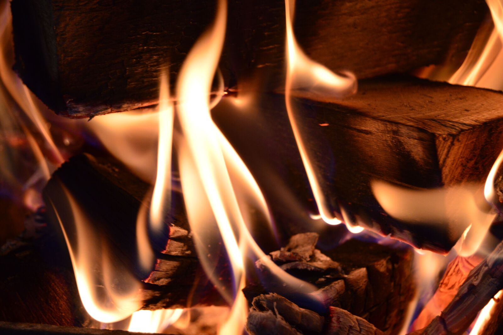 Nikon D3200 sample photo. Flame, hot, heat photography