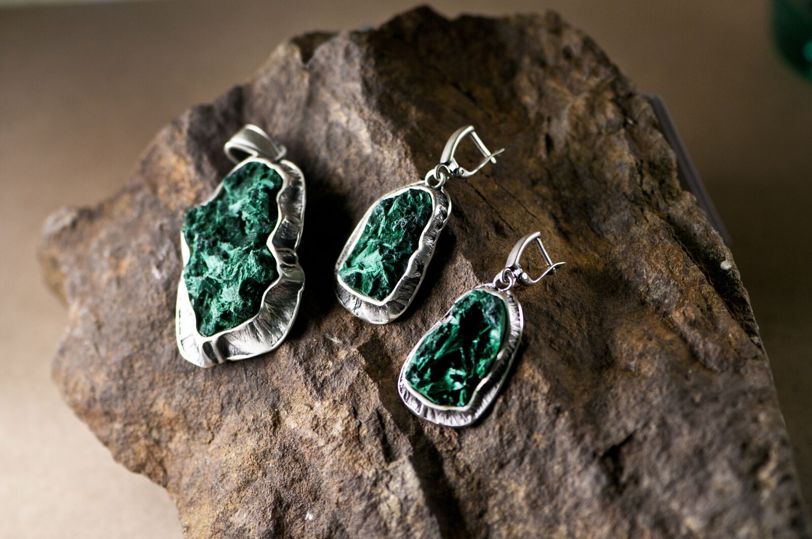 Nikon D300 sample photo. Malachite, silver, russia photography