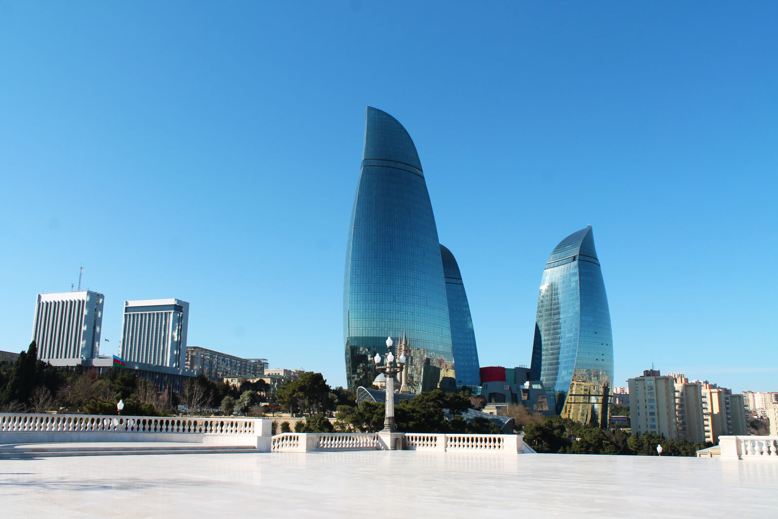 Canon EOS 1100D (EOS Rebel T3 / EOS Kiss X50) sample photo. Baku photography