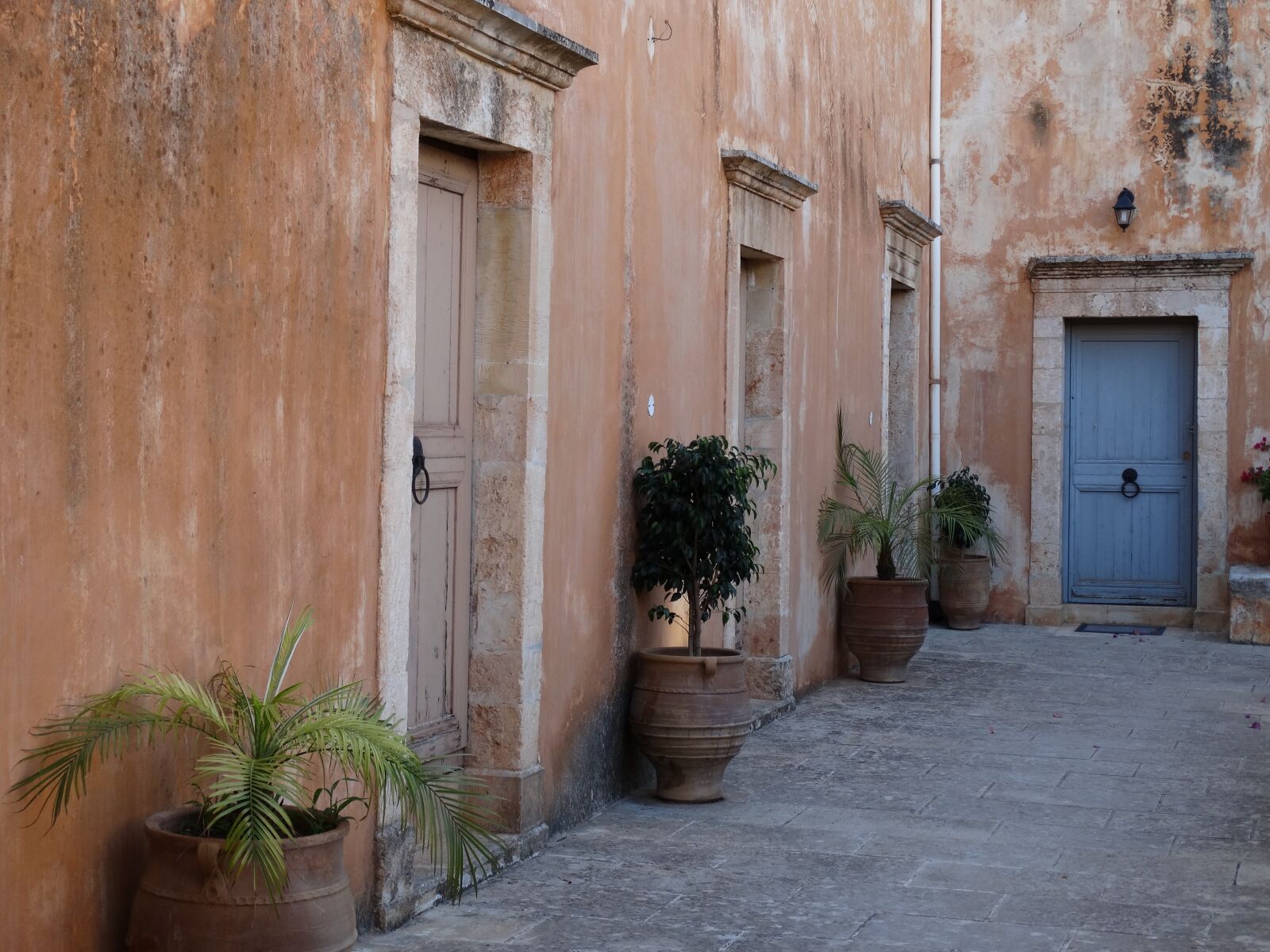 Sony Cyber-shot DSC-HX300 sample photo. Doors, greece, architecture photography