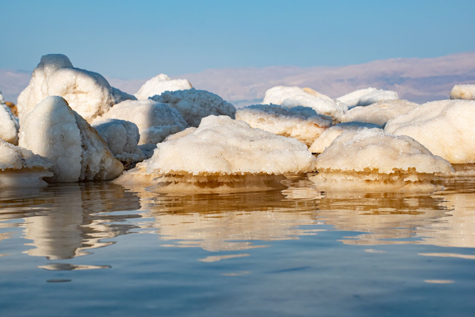 Nikon D5600 sample photo. Salt, earth hour, relaxation photography