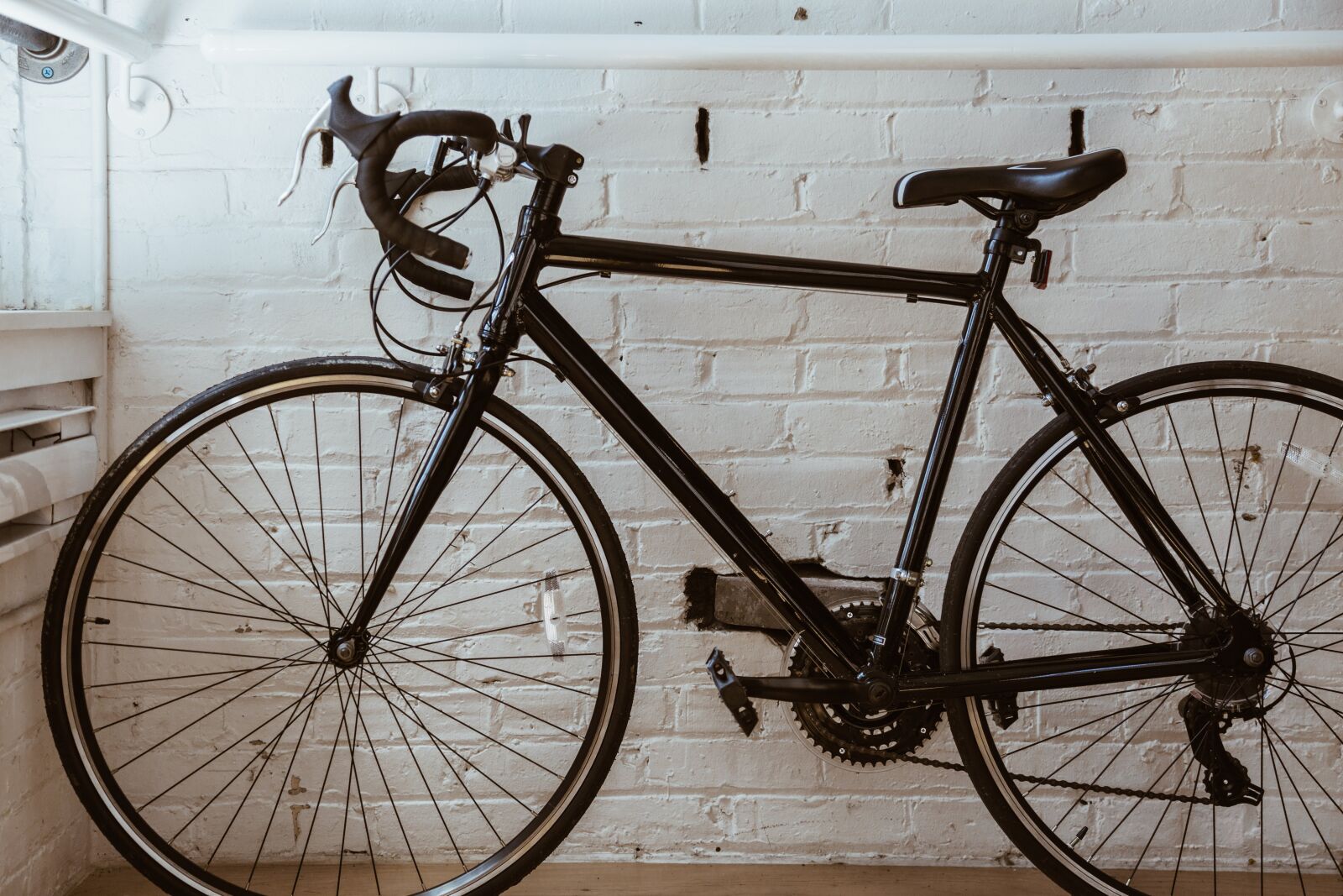 Canon EF 24-105mm F4L IS USM sample photo. Bicycle, bike, biker, black photography