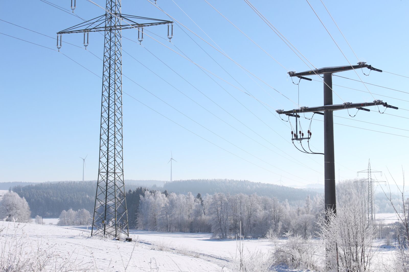 Canon EOS 700D (EOS Rebel T5i / EOS Kiss X7i) sample photo. Snow, winter, wintry photography