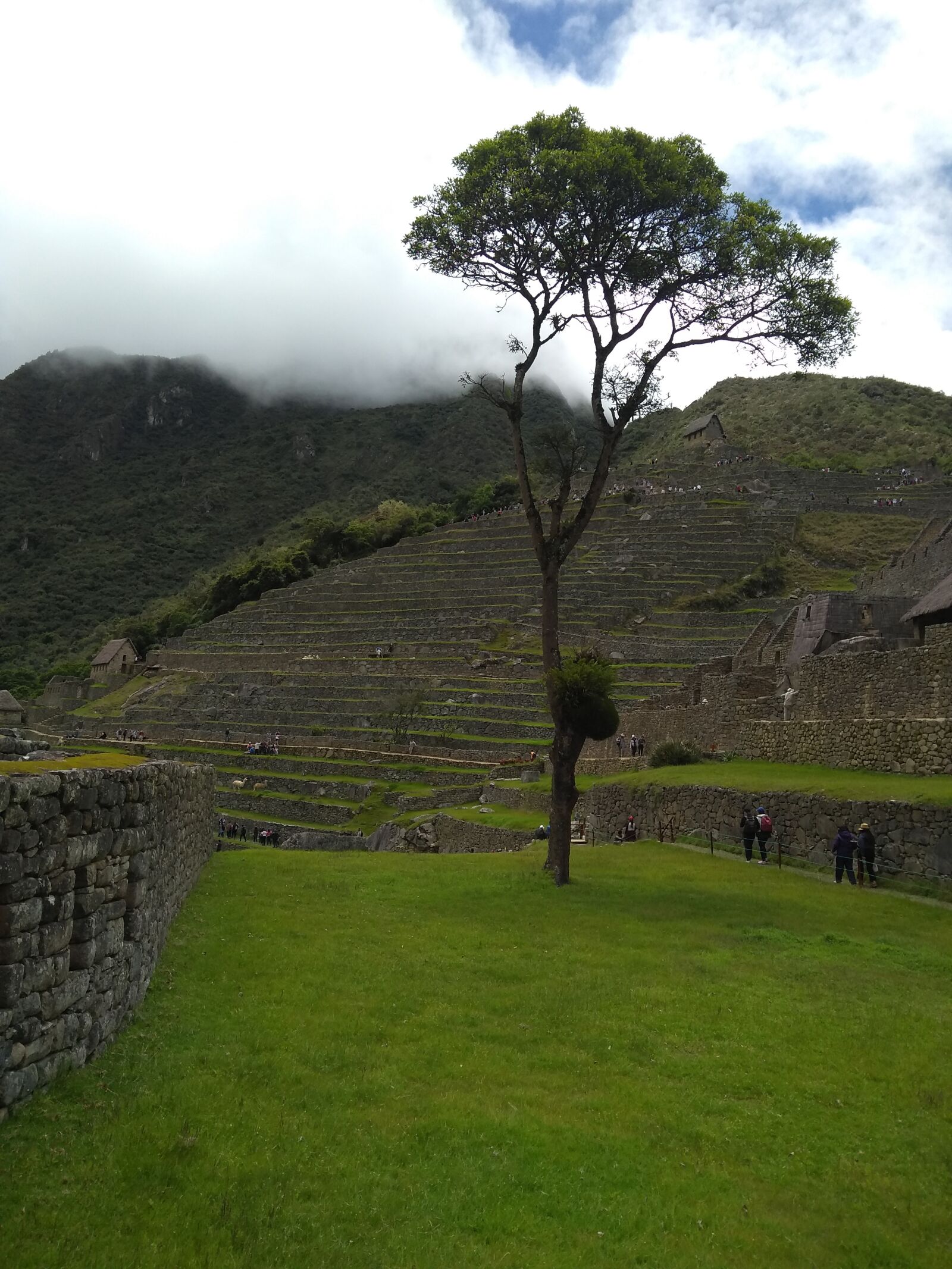 Motorola Moto G (5S) Plus sample photo. Machupicchu, cusco, perú photography
