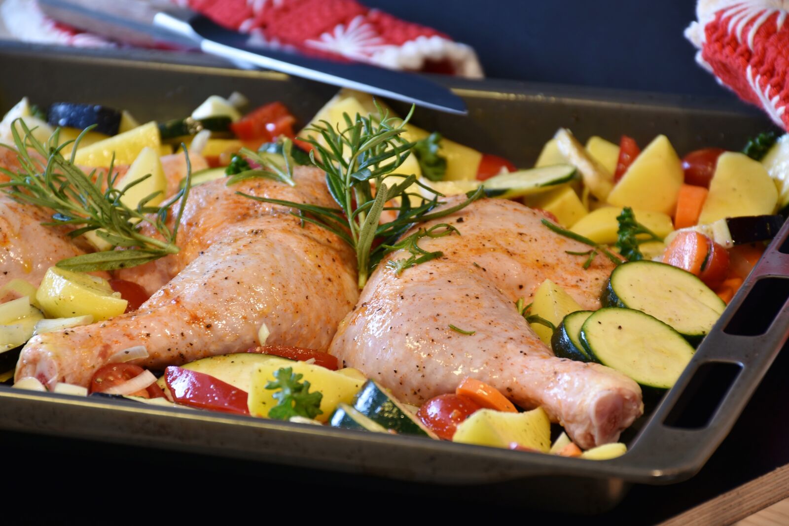 Nikon D7200 sample photo. Chicken, raw, oven photography