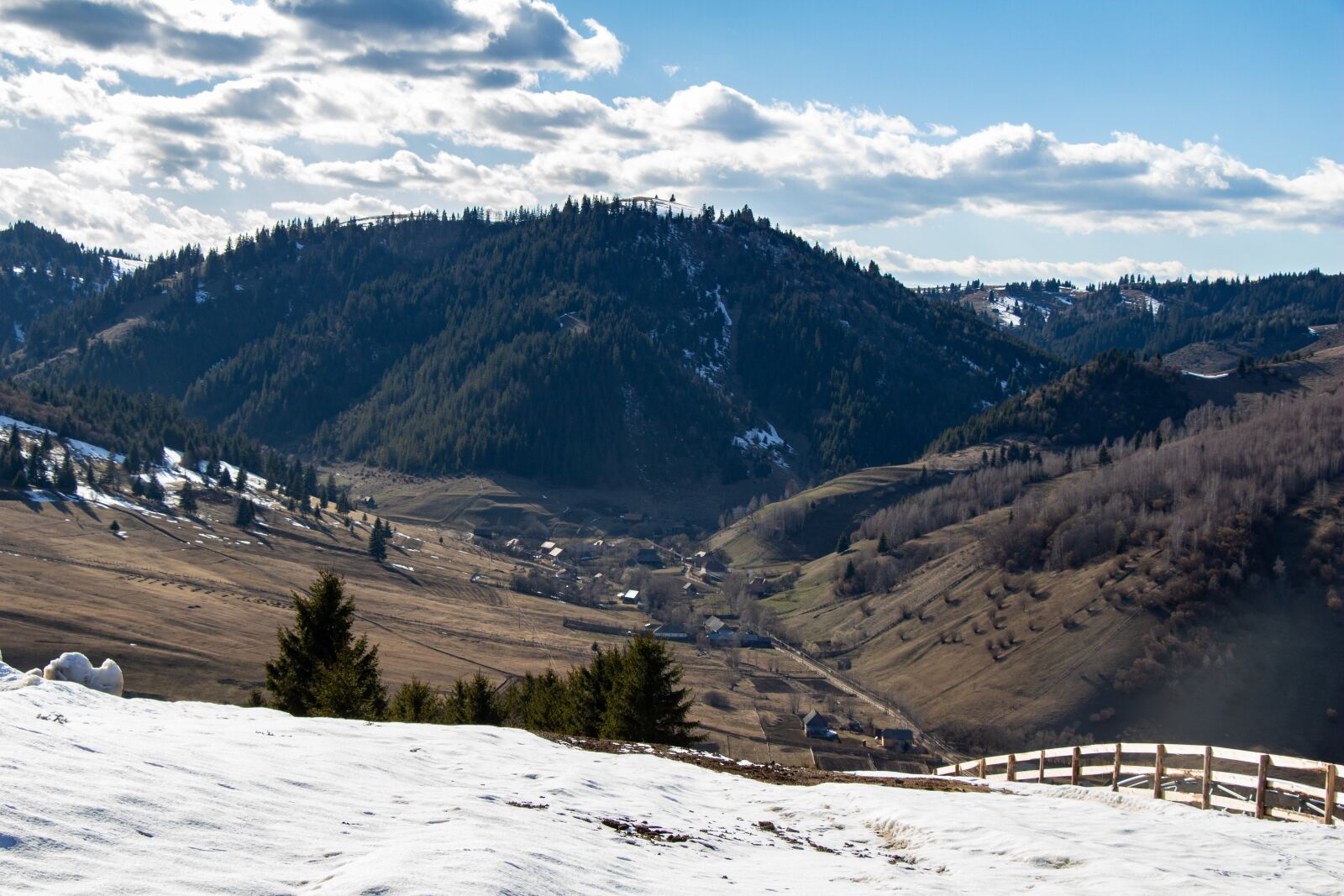 Canon EOS 100D (EOS Rebel SL1 / EOS Kiss X7) sample photo. Gyimes, harghita county, transylvania photography