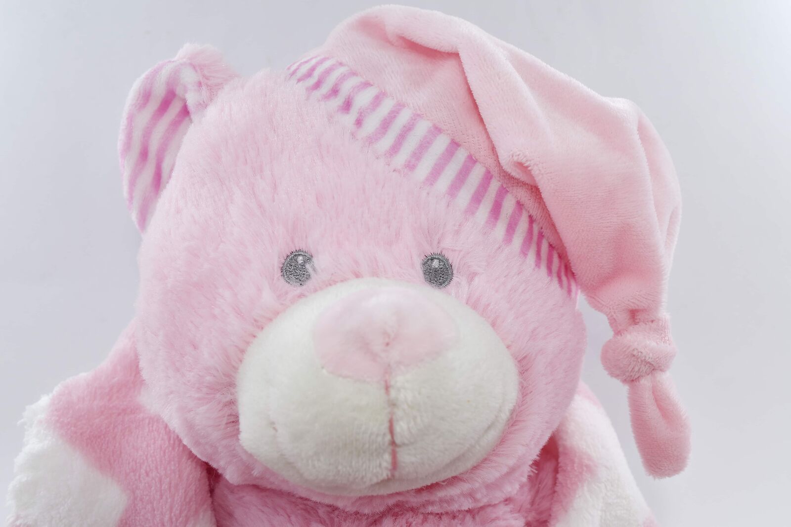 Nikon D5500 sample photo. Pink, plush, teddy bear photography