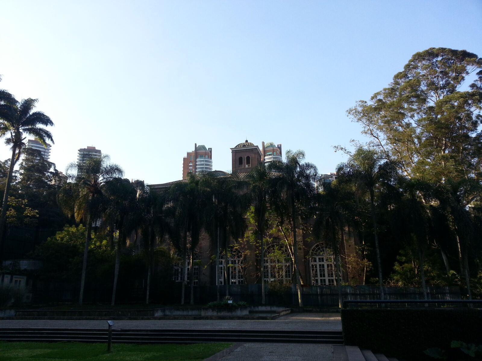 Samsung Galaxy Note2 sample photo. Park, city, ladder photography