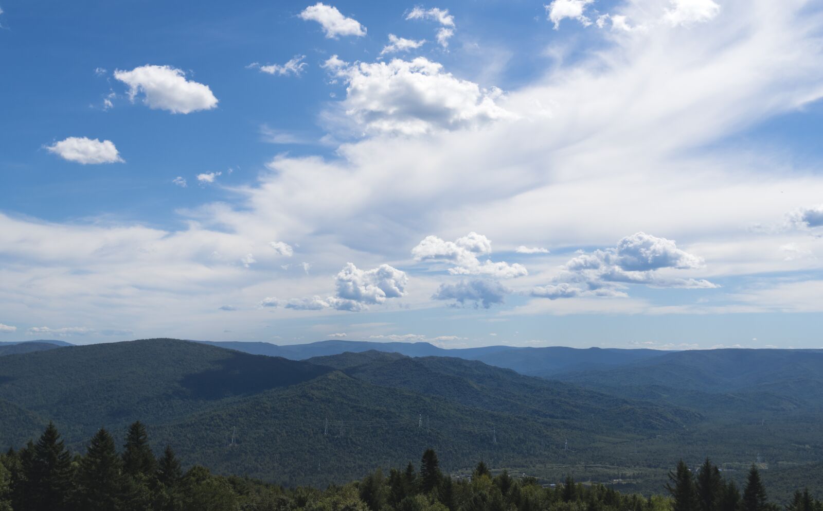 Sony Vario-Tessar T* E 16-70mm F4 ZA OSS sample photo. Sky, blue, outdoor photography