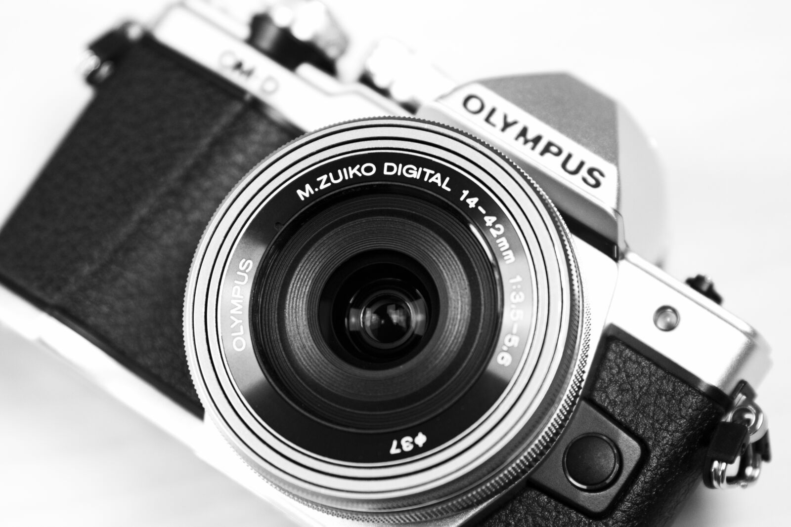 Canon EOS 70D sample photo. Black, and, white, camera photography