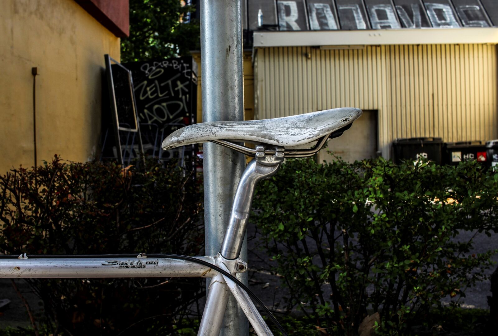 Canon EF-S 24mm F2.8 STM sample photo. Bike, saddle, silver photography