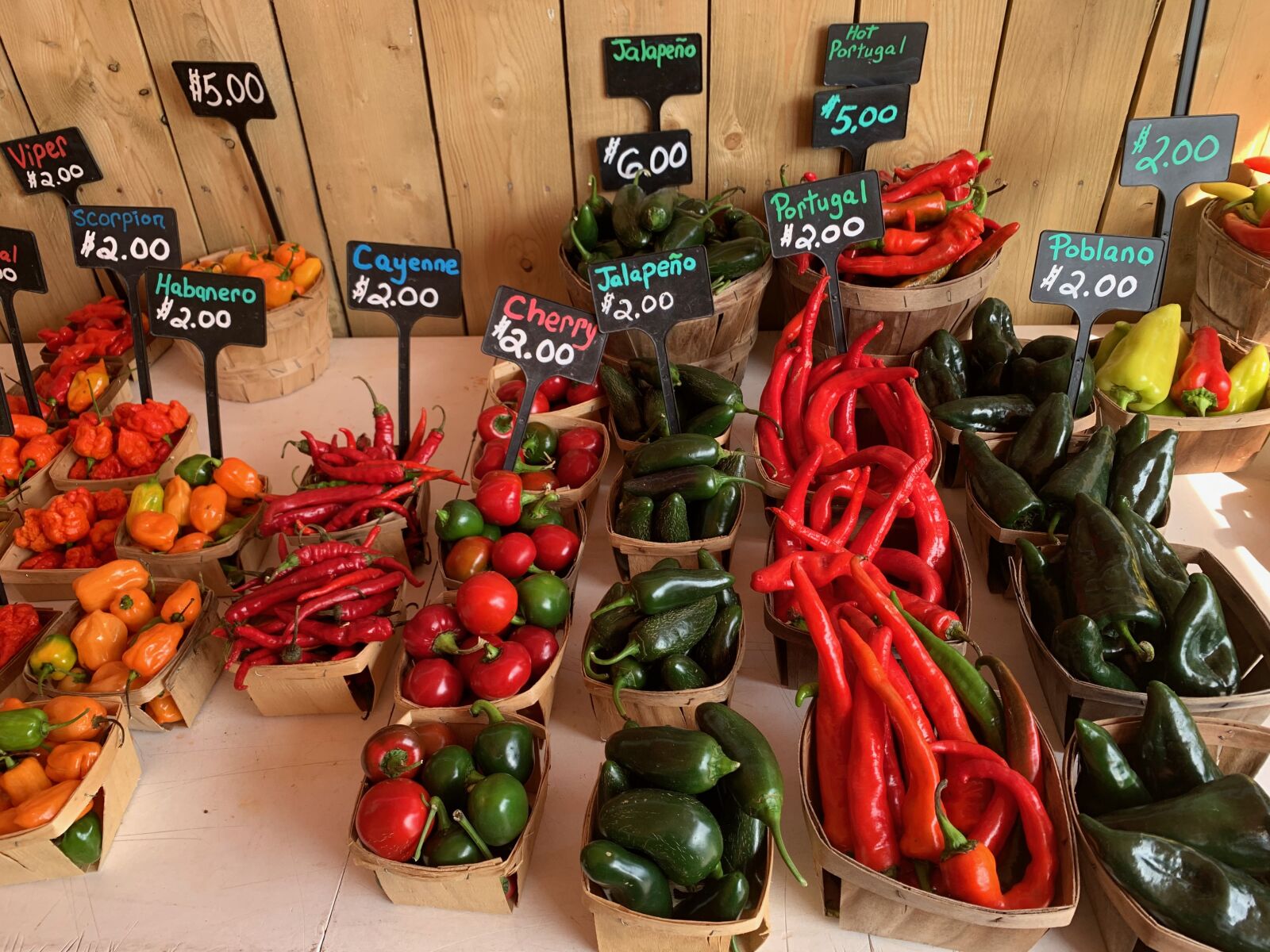 Apple iPhone XS Max sample photo. Vegetables, peppers, fall photography