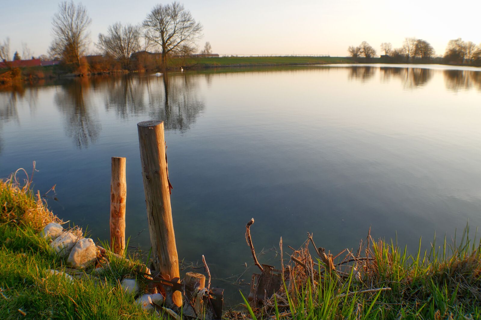 Panasonic Lumix DMC-GX8 sample photo. Waters, lake, reflection photography