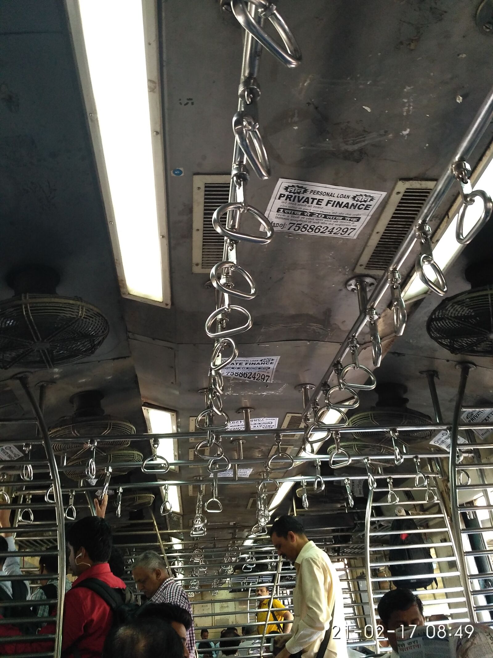 Xiaomi Redmi 3S sample photo. Mumbai, train photography