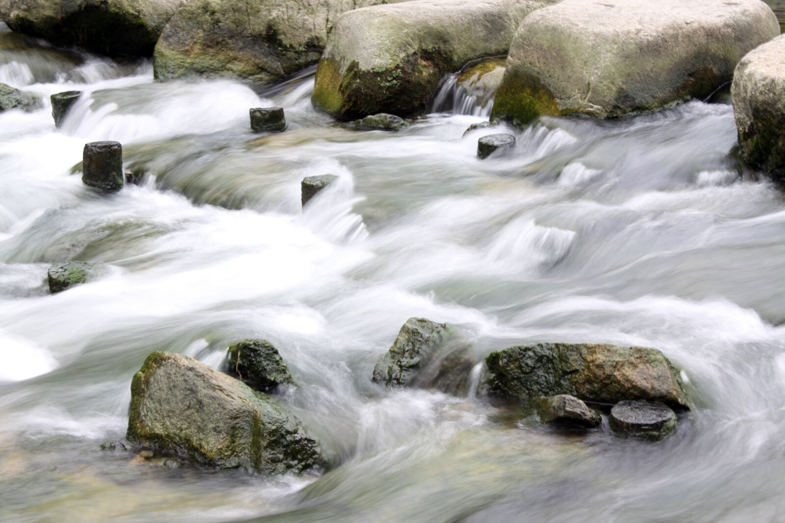 Canon EOS 50D sample photo. Rock, water, water flow photography