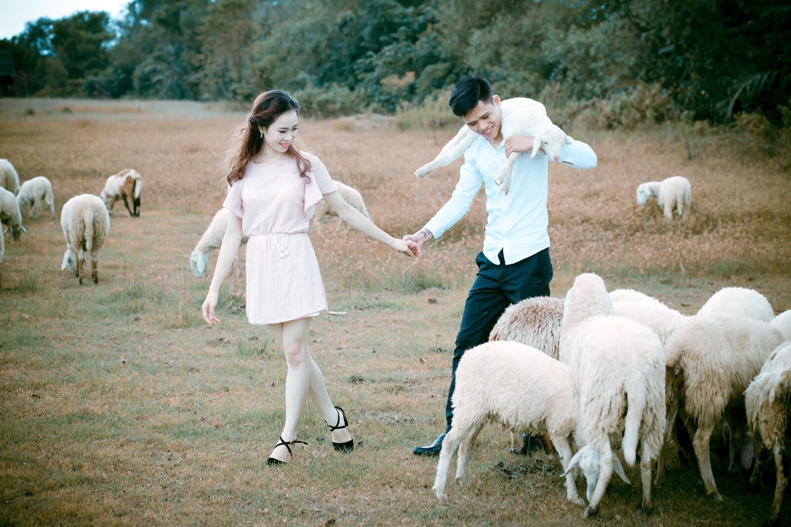 Canon EF 85mm F1.8 USM sample photo. Wedding photo viet, wedding photography