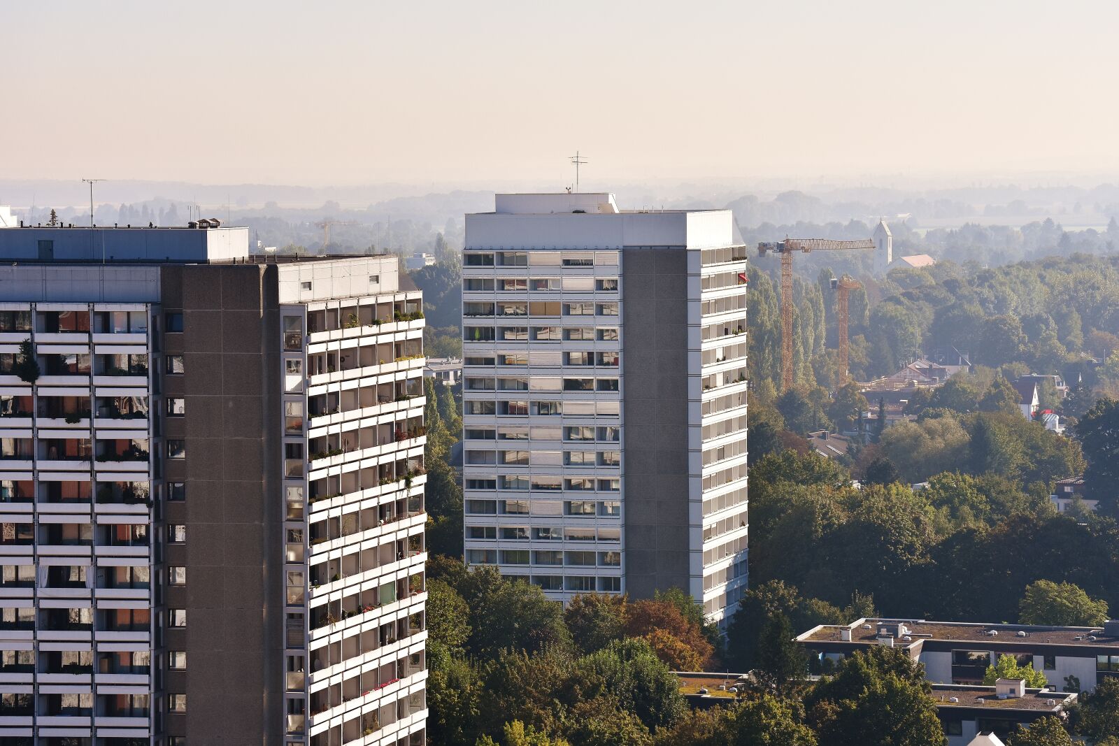 Nikon D7200 sample photo. Skyscrapers, architecture, facade photography