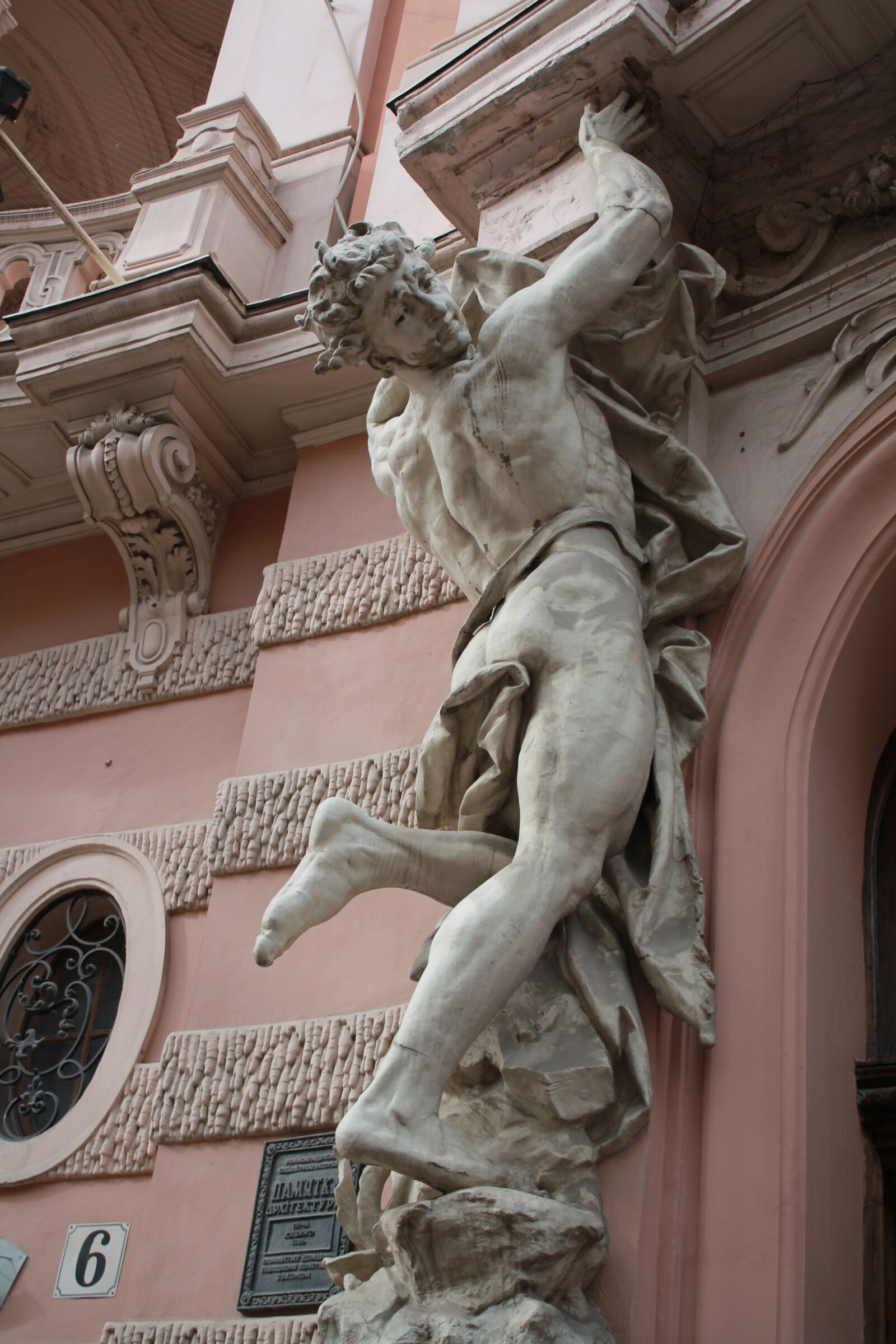 Canon EOS 1100D (EOS Rebel T3 / EOS Kiss X50) sample photo. Sculpture, statue, architecture photography