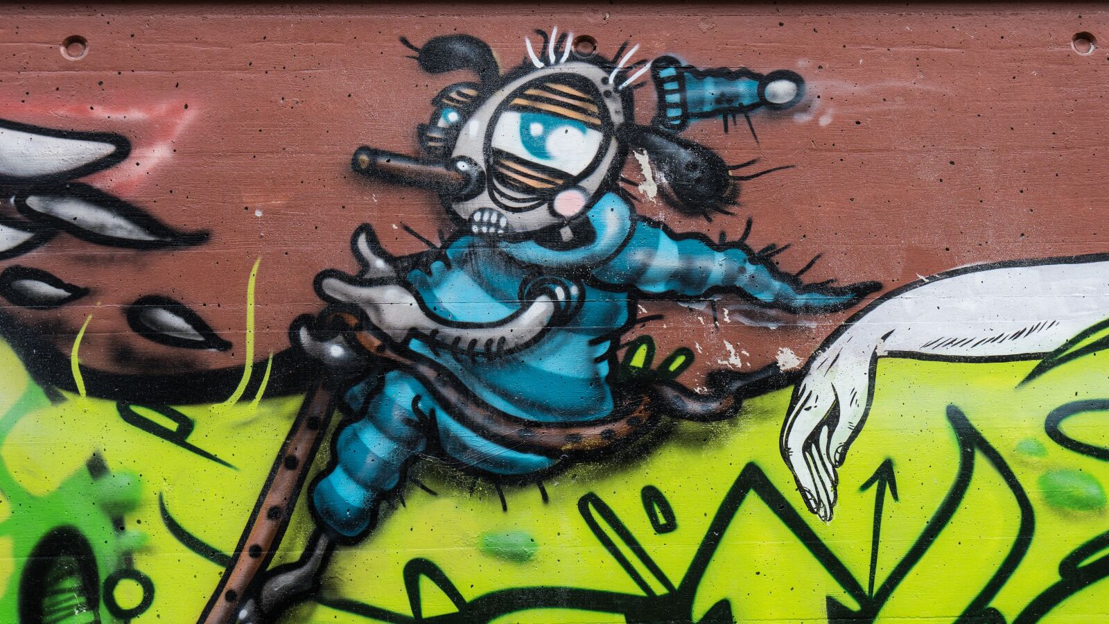 Sony a6500 + Sony Vario-Tessar T* E 16-70mm F4 ZA OSS sample photo. Graffiti, decoration, painted photography