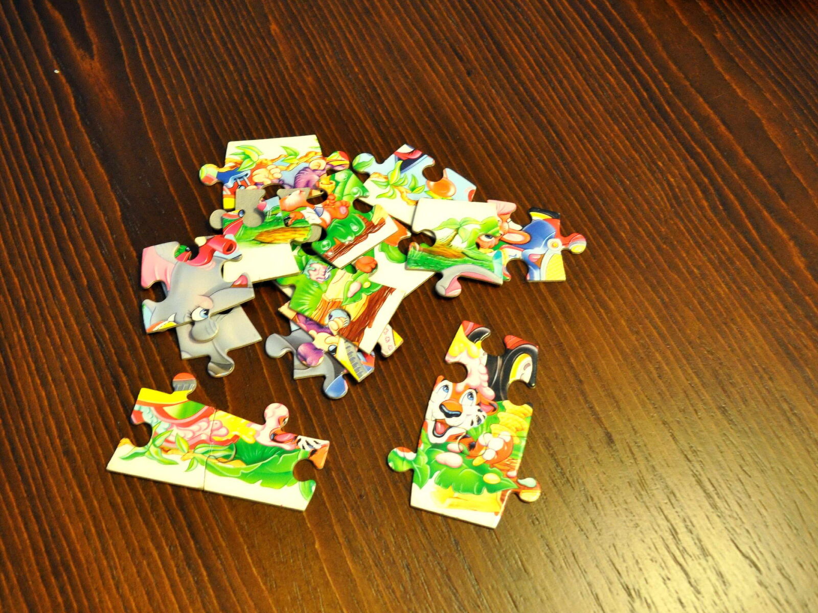Nikon D5000 sample photo. Jigsaw, puzzle, kids photography