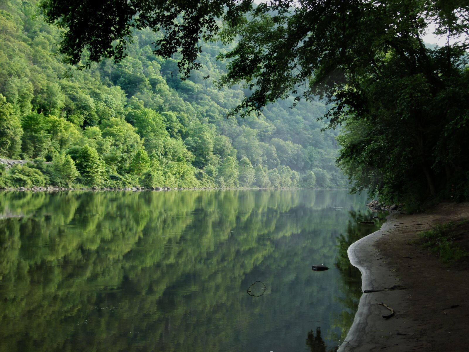 Panasonic Lumix DMC-FZ100 sample photo. Delaware water gap, delaware photography
