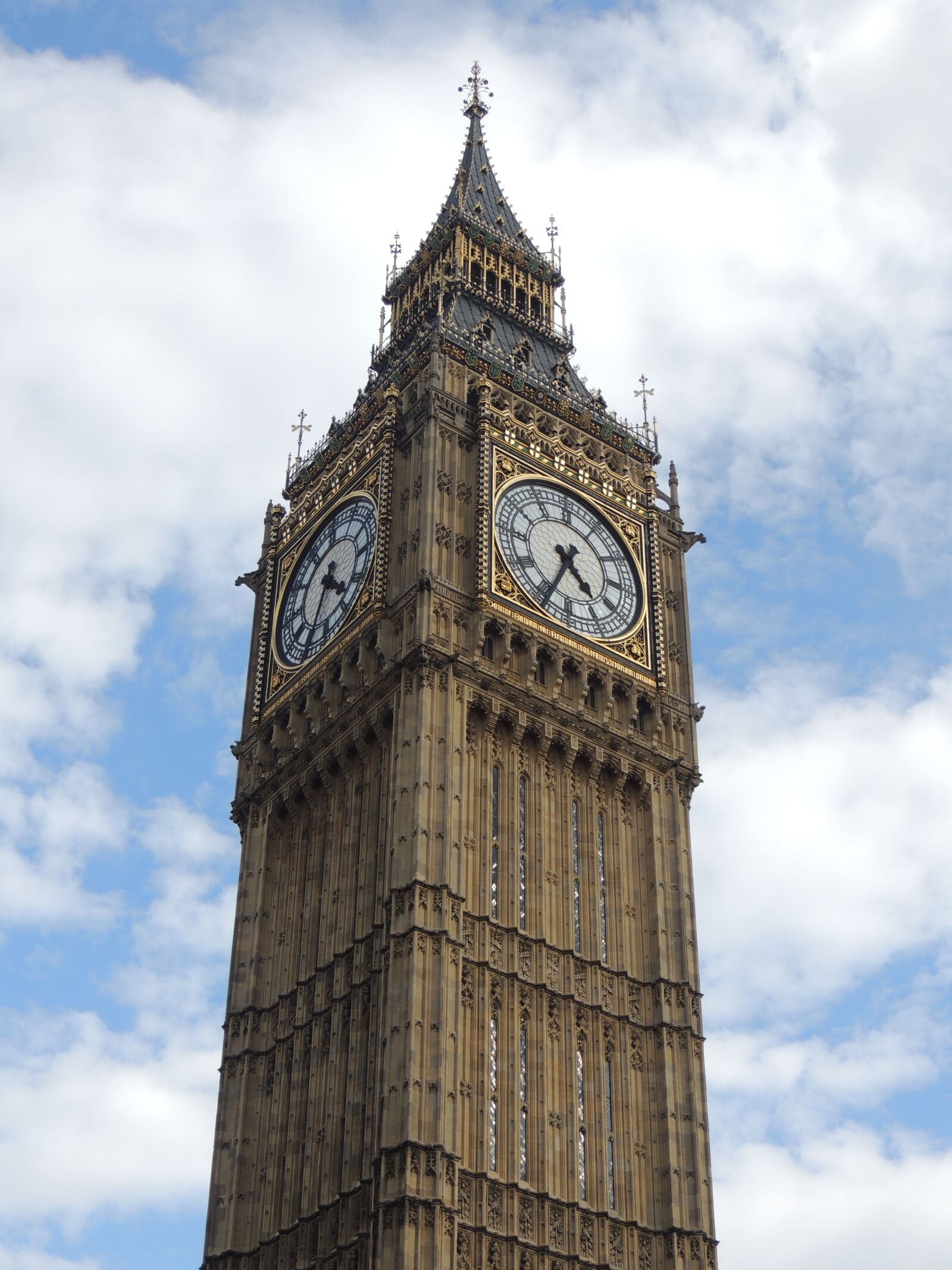Nikon Coolpix P510 sample photo. Big ben, london, watch photography