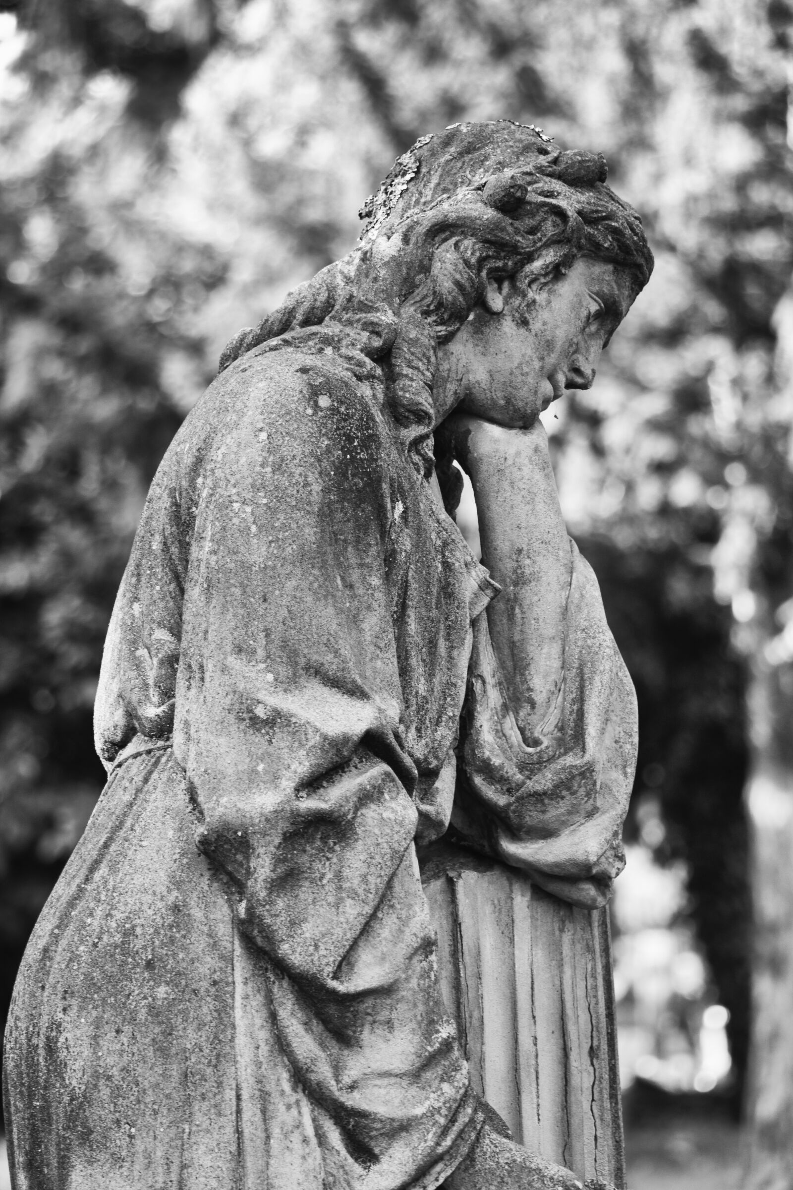 Canon EOS 700D (EOS Rebel T5i / EOS Kiss X7i) sample photo. Figure, stone, sculpture photography