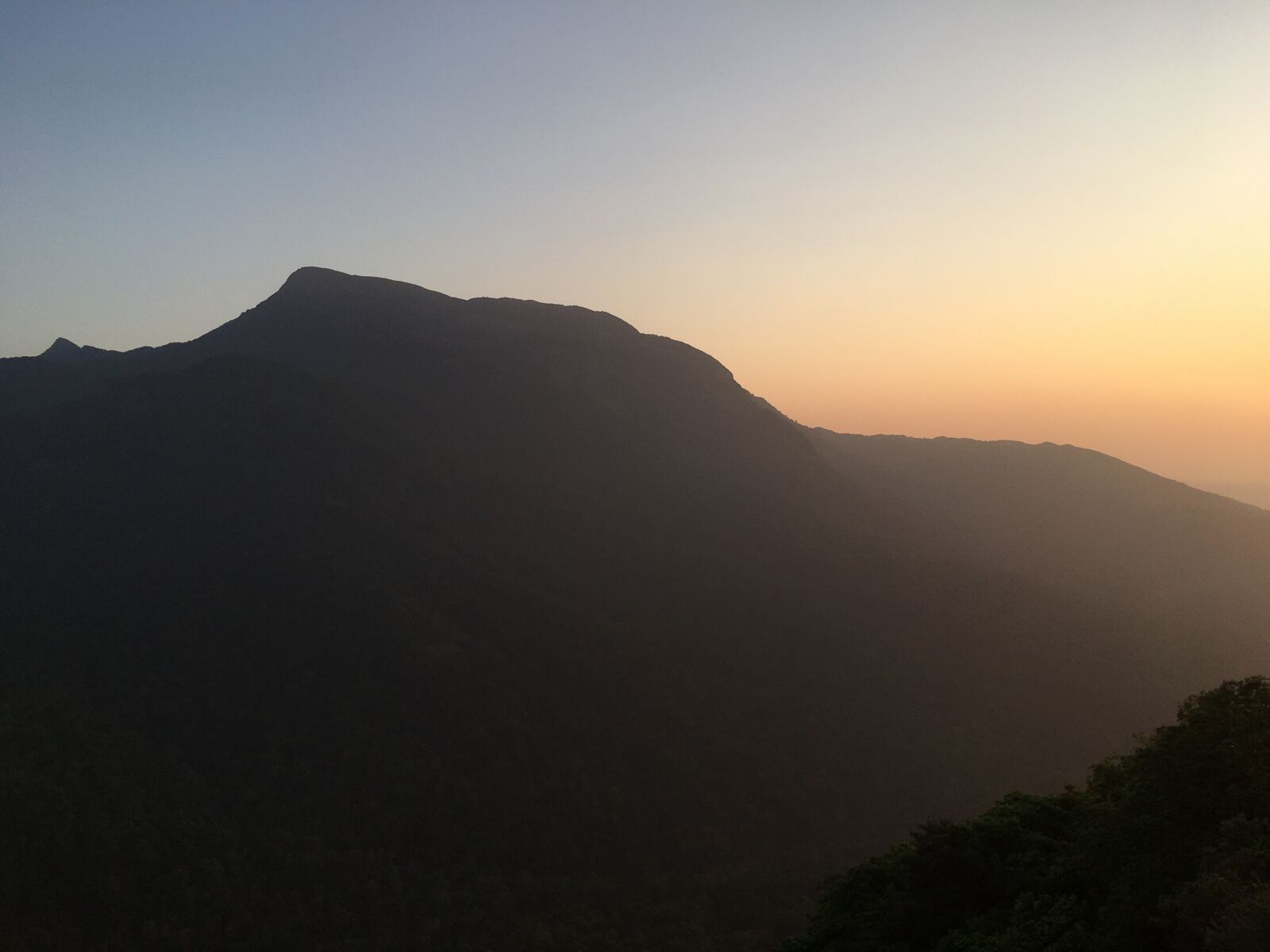Apple iPhone 6s sample photo. Sunset, besile ghat, western photography