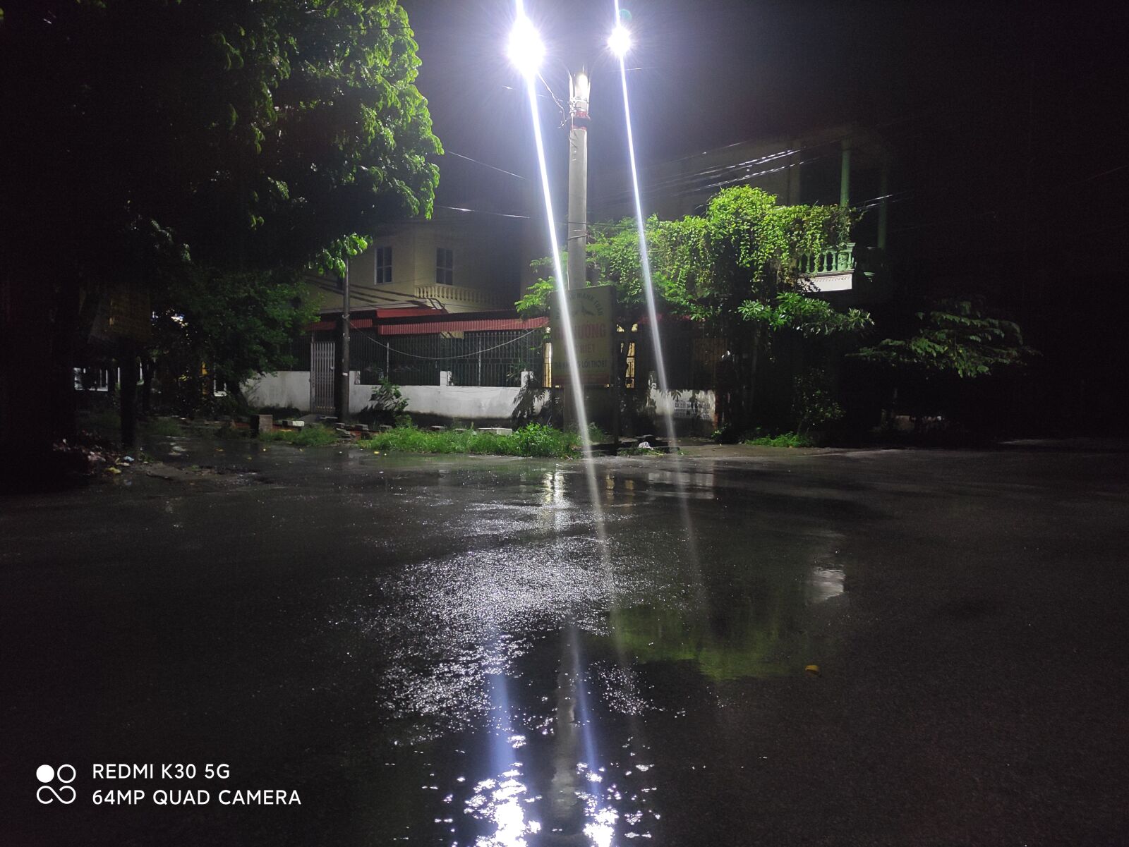 Xiaomi Redmi K30 5G sample photo. Eat, sleep, learning photography