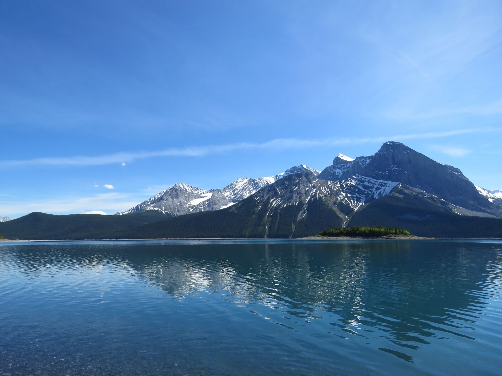 Canon PowerShot SX60 HS sample photo. Upper kananaskis lake, rocky photography