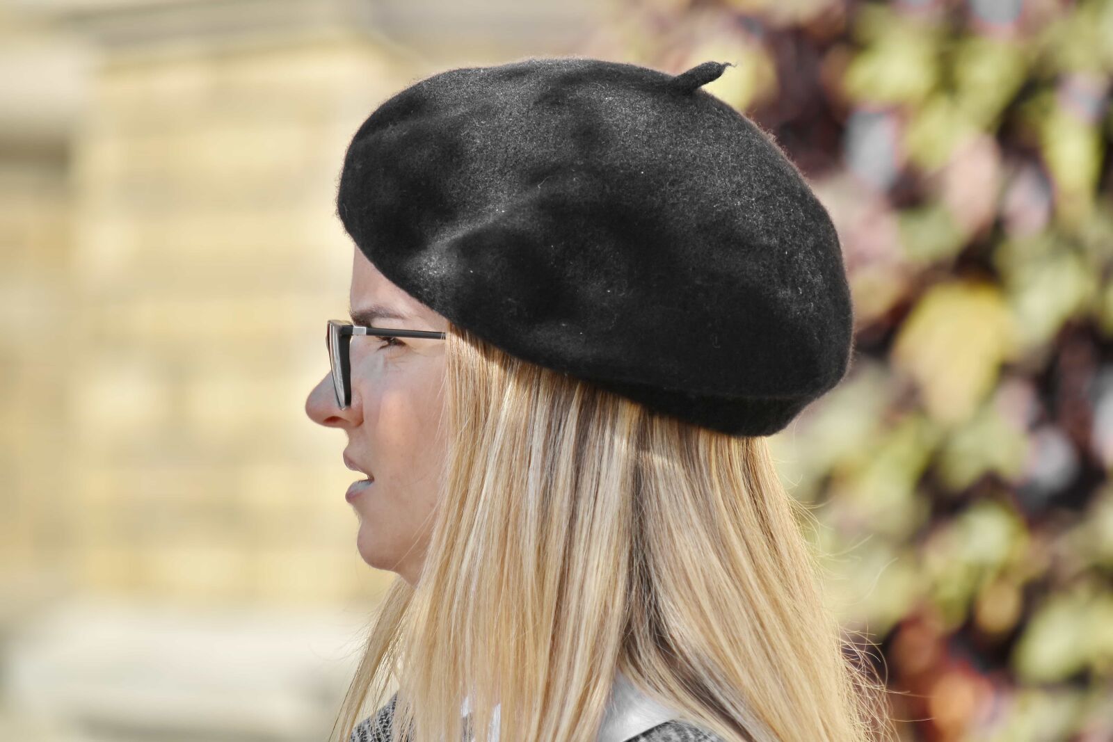 Nikon D5500 sample photo. Blonde hair, french, hat photography