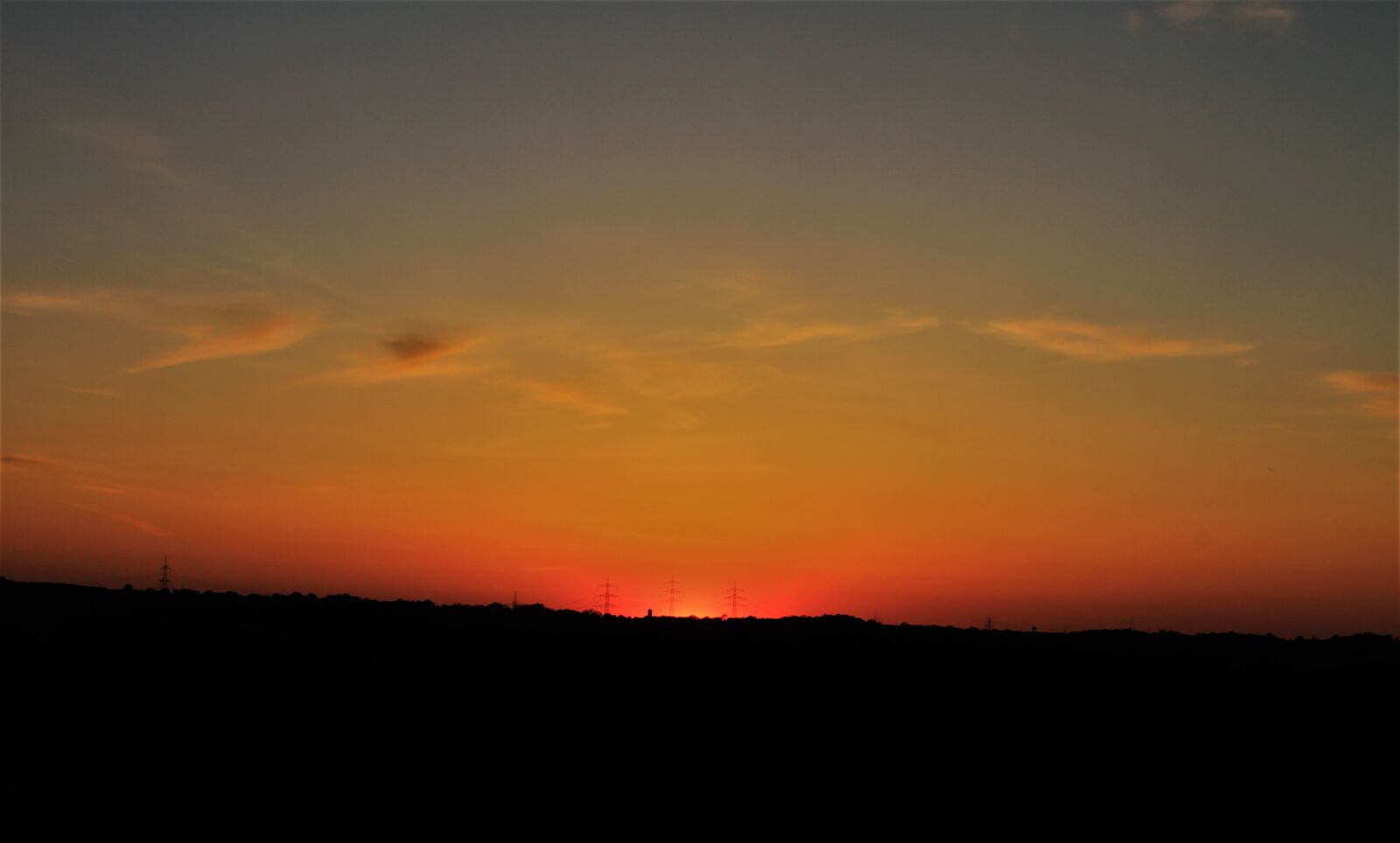 Canon EF-S 35mm F2.8 Macro IS STM sample photo. Sunset, spring, red photography