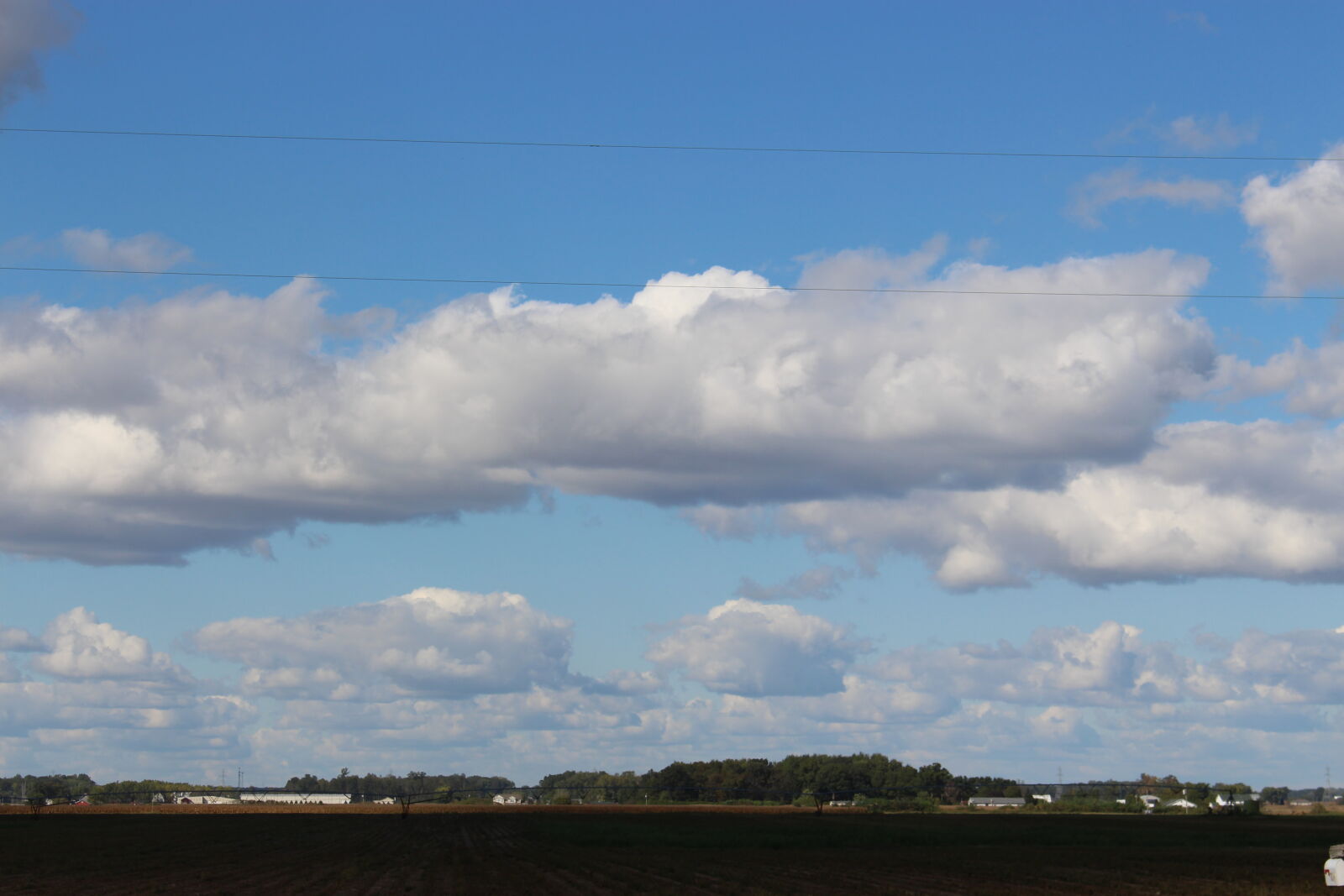 Canon EF-S 18-55mm F3.5-5.6 IS STM sample photo. Cloud, field, landscape, sky photography