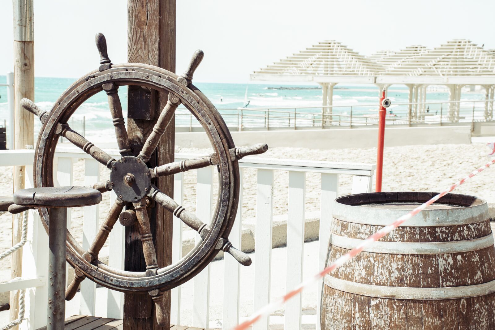 Nikon D5600 sample photo. Wheel, sea, nautical photography