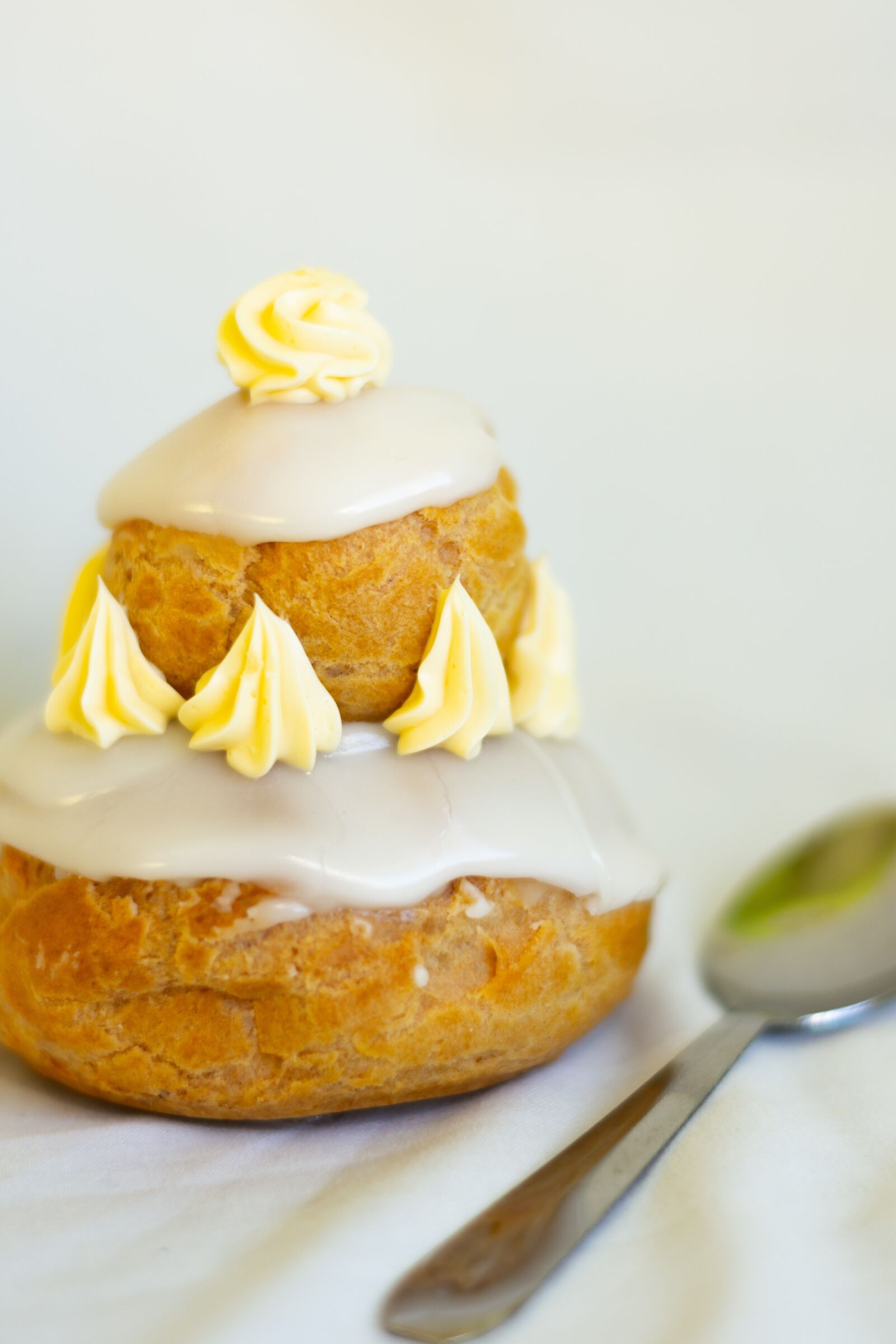 Nikon D7200 sample photo. Cabbage, cream, dessert photography