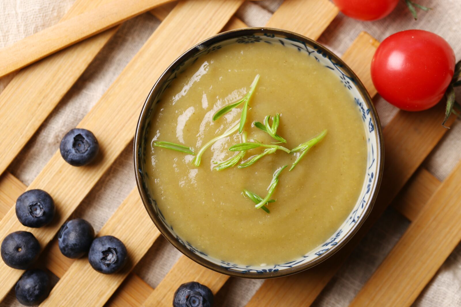 Canon EF 100mm F2.8L Macro IS USM sample photo. Food, health, diet photography