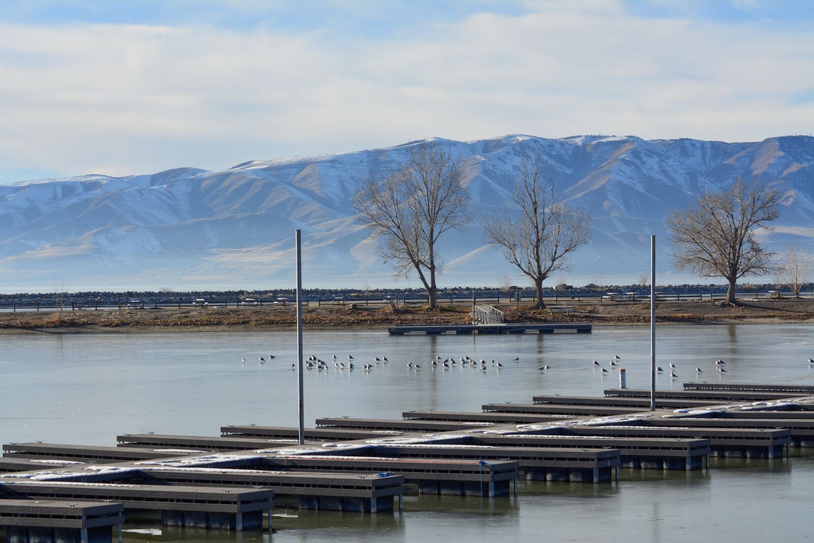 Nikon D5200 sample photo. Mountain, lake, tree photography